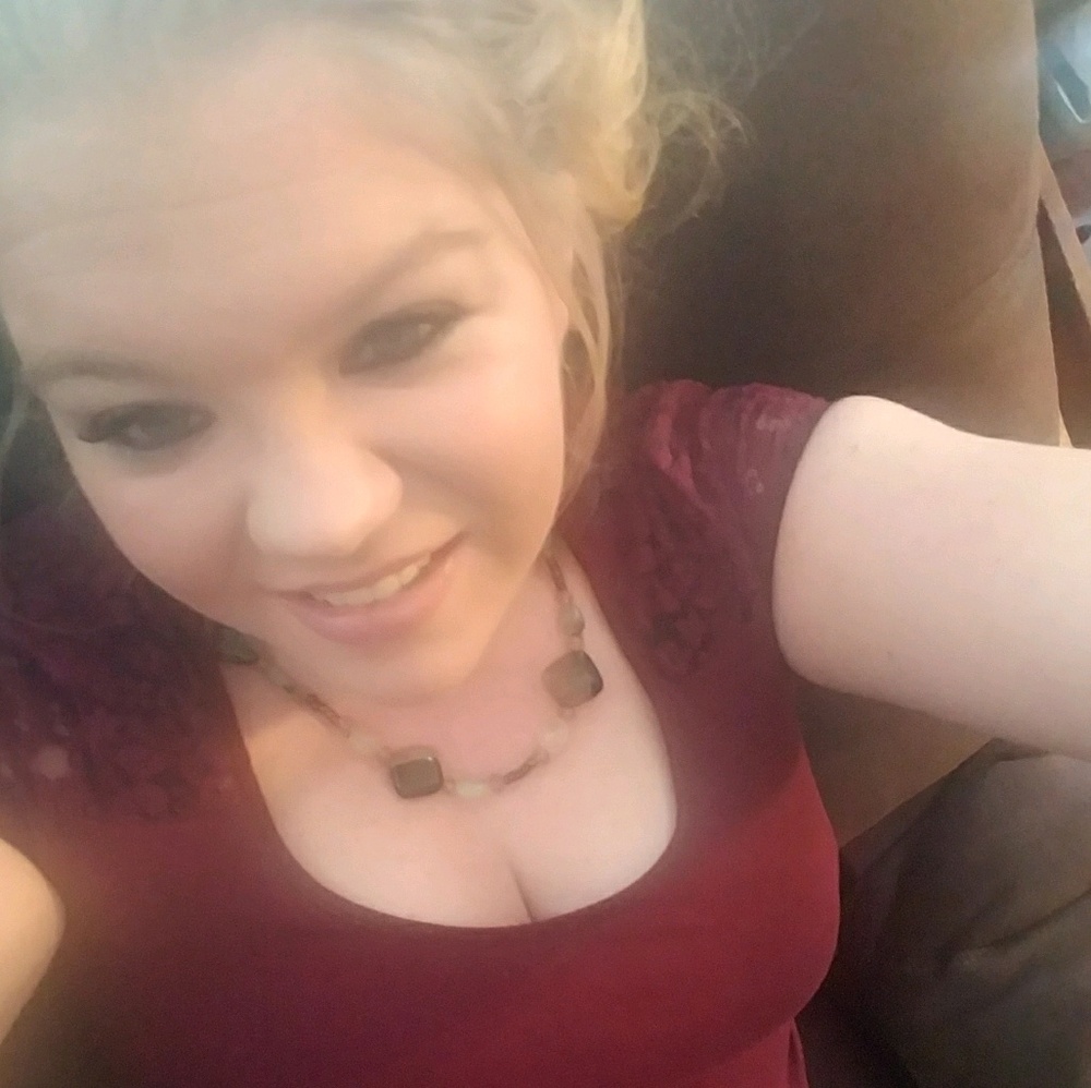 Meet your Posher, Kera